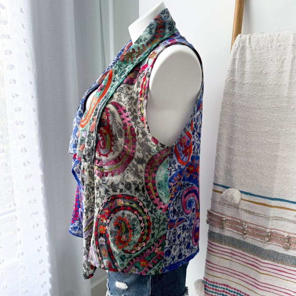 ANU Floral Embroidered 100% Wool Lightweight Boho Vest Cardigan Women’s Large - Picture 3 of 7